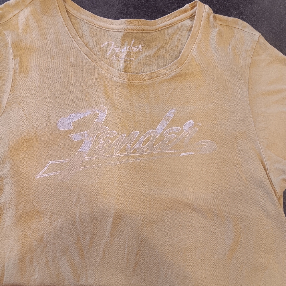 Fender Women's Yellow T-Shirt Guitar Rock and Roll szL - Picture 5 of 5